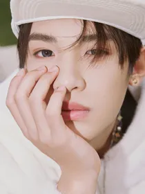 黄明昊：我磕的cp是真的