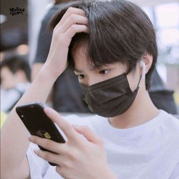 刘耀文：恋爱脑男友