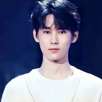 张真源：邻居哥哥爱上我