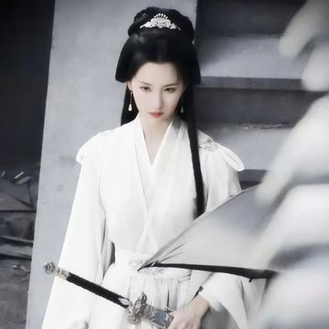 重生后叶冰裳一心复仇