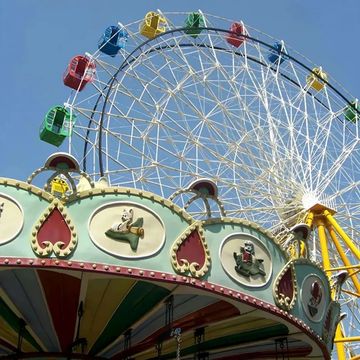 万人眼里我万般模样，活成你喜欢是痴想