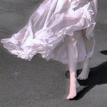 余生满满都是你，亿万星辰犹不及