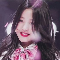张元英