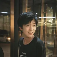 傅韵哲