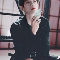 边白白和蔡徐坤