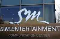 SM