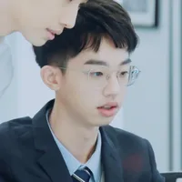 何运晨