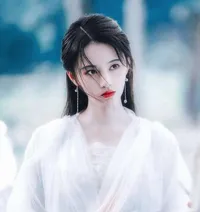 鞠婧祎